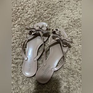 Valentino RUBBER ROCKSTUD THONG size 35 (5) women’s